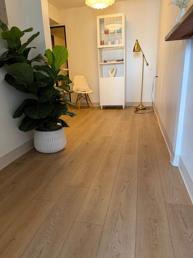 Piso Flotante SPC tipo Madera